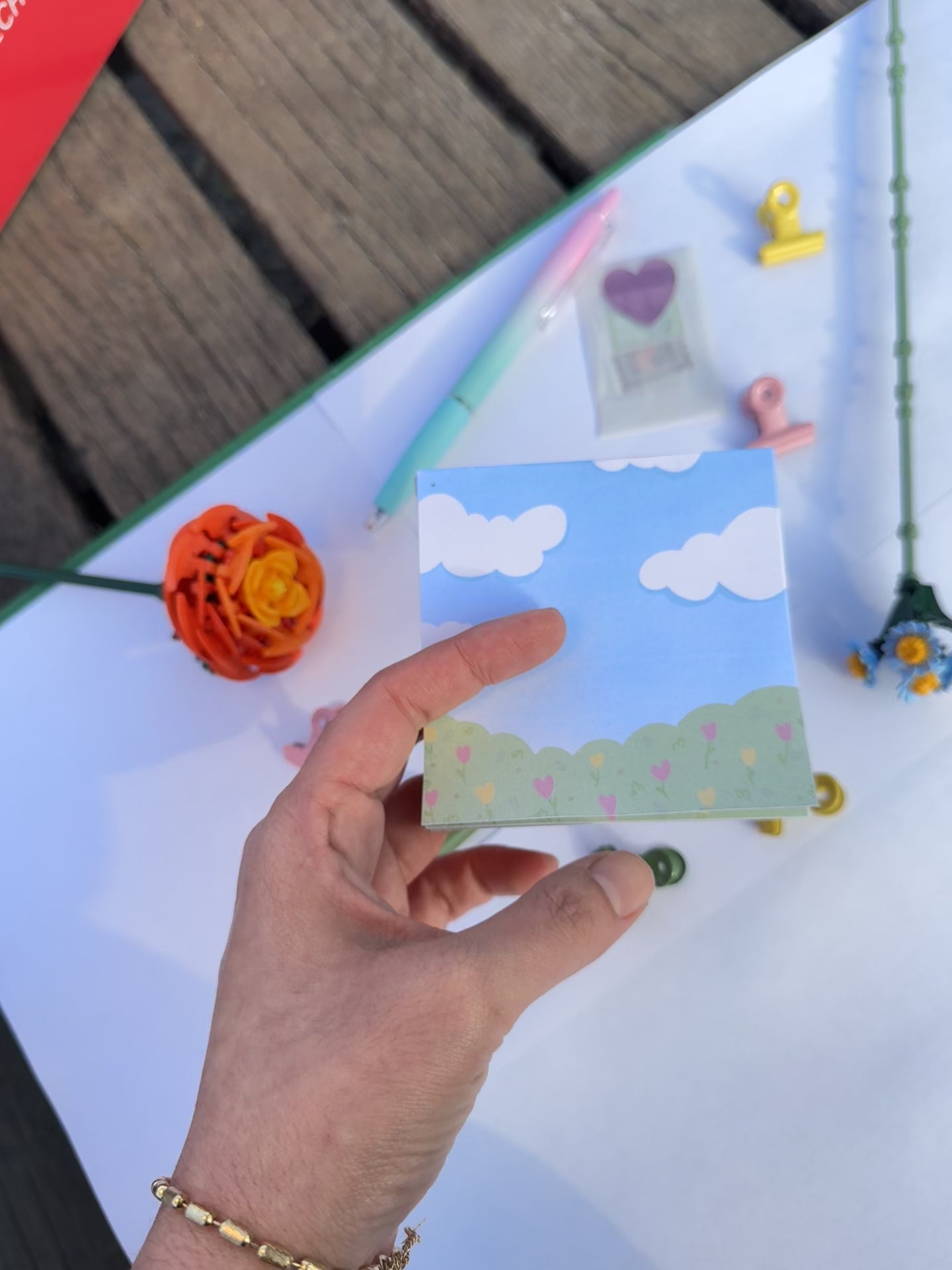 Blue sky and flowers day! Spring bundle: pen + stickers + memopad